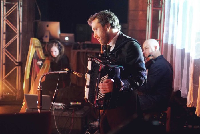 City Mouse Island Mouse